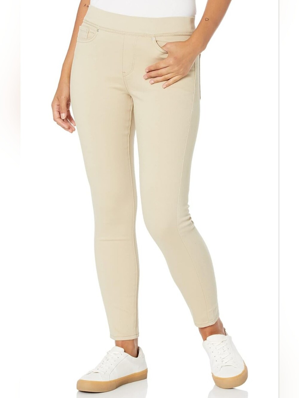 NWT Levi Strauss Signature Gold Totally Shaping Skinny Jeans